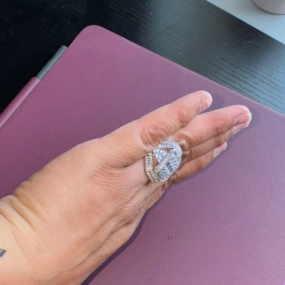 New Elegant Silver Statement Ring 925 size 7 - Picture 4 of 7